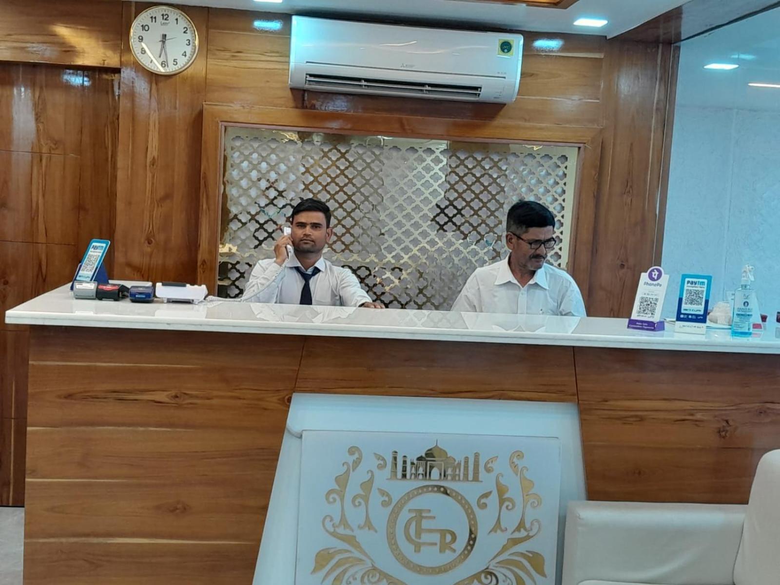 Hotel Taste Of India Агра Экстерьер фото