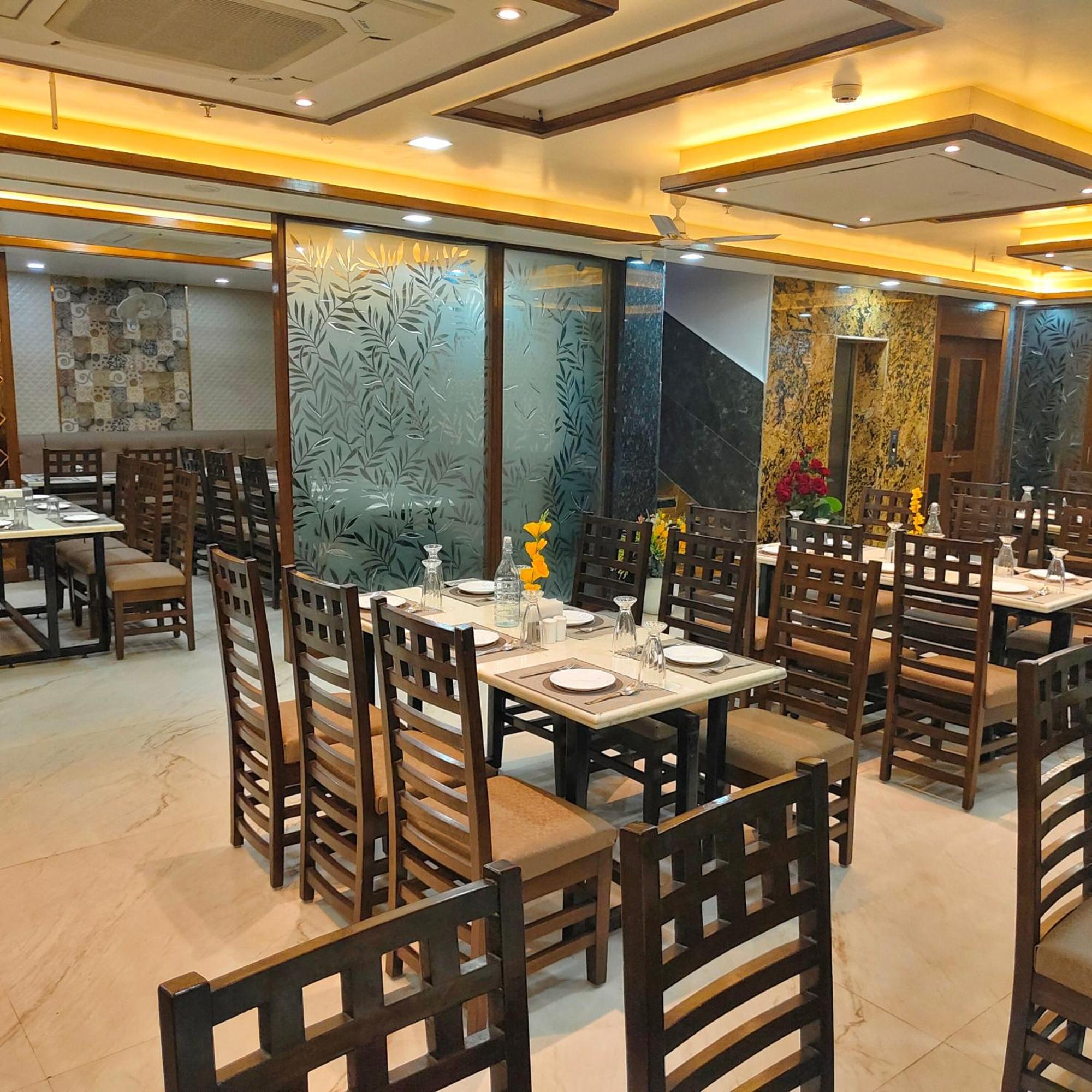 Hotel Taste Of India Агра Экстерьер фото