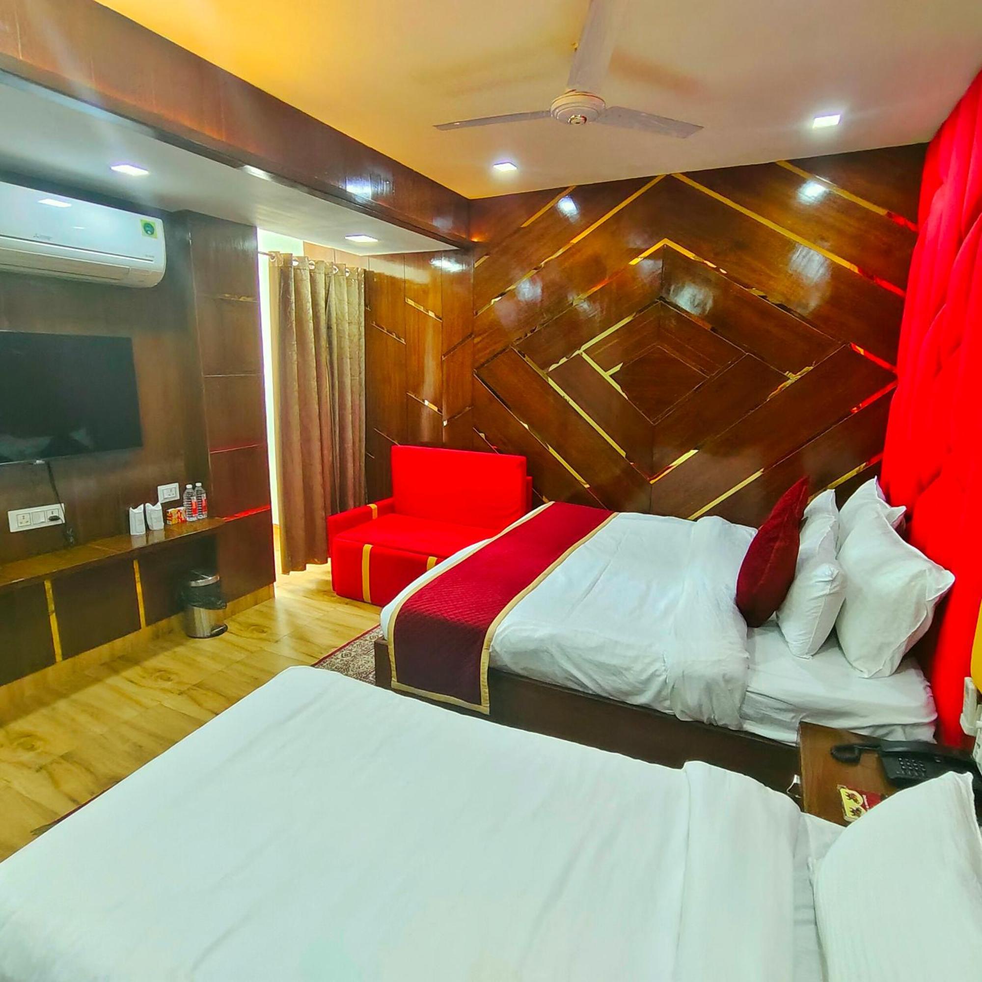 Hotel Taste Of India Агра Экстерьер фото